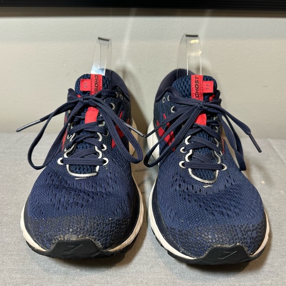 Brooks Ghost 11 Athletic Running Shoes - Picture 2 of 8